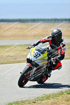 media/May-02-2025-CRA (Fri) [[8ae20d389f]]/Track Photos/Sunrise/